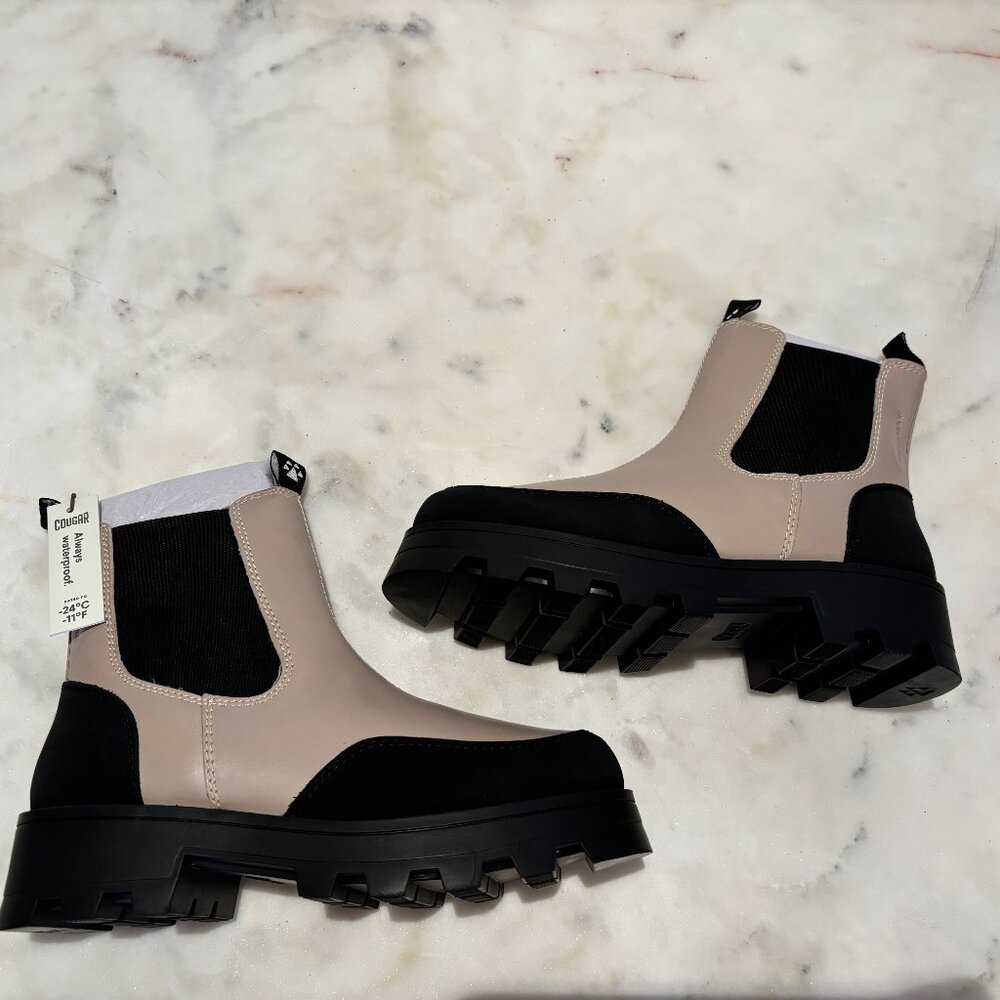 Cougar Waterproof chunky boots size 8